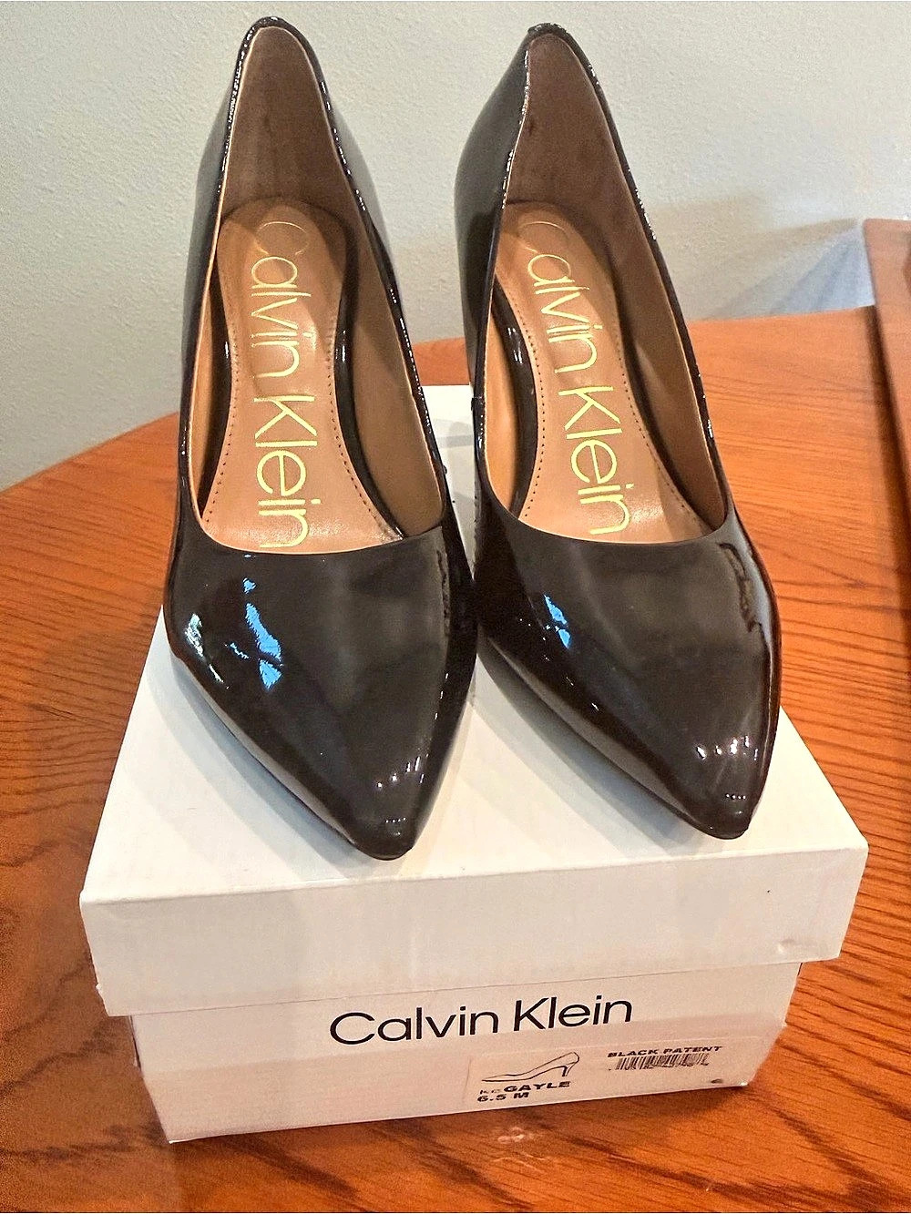 Calvin Klein Gayle Pump Pointed Toe Heels in Black